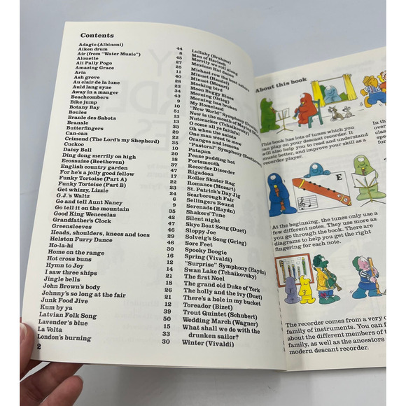 The Usborne Book Of Recorder Tunes Sheet Music Paperback Book Philip Hawthorn - Picture 10 of 12